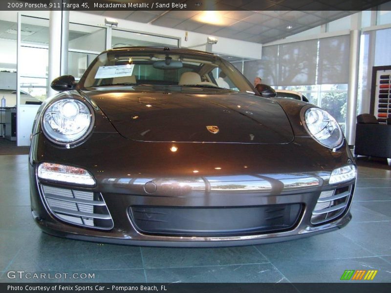 Macadamia Metallic / Sand Beige 2009 Porsche 911 Targa 4S