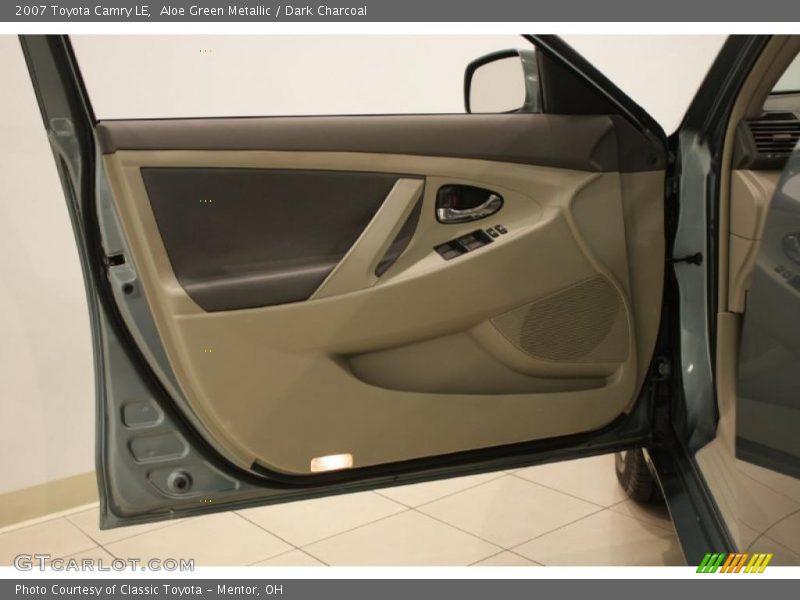 Aloe Green Metallic / Dark Charcoal 2007 Toyota Camry LE