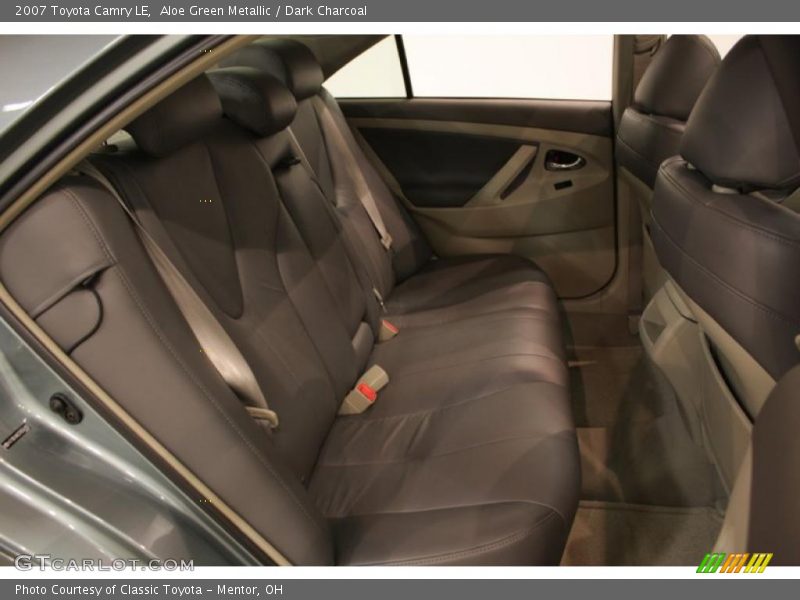 Aloe Green Metallic / Dark Charcoal 2007 Toyota Camry LE