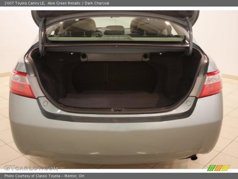Aloe Green Metallic / Dark Charcoal 2007 Toyota Camry LE