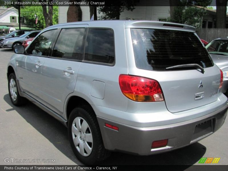 Cool Silver Metallic / Charcoal 2004 Mitsubishi Outlander LS