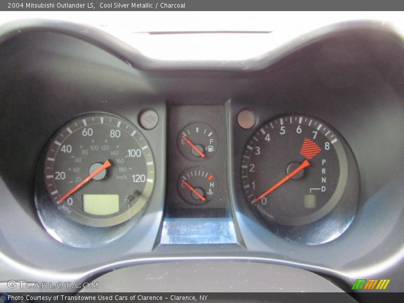 Cool Silver Metallic / Charcoal 2004 Mitsubishi Outlander LS