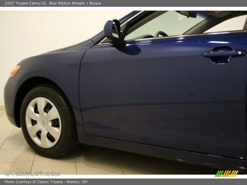 Blue Ribbon Metallic / Bisque 2007 Toyota Camry LE