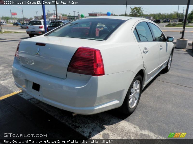Dover White Pearl / Gray 2006 Mitsubishi Galant ES