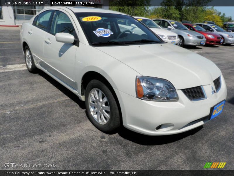 Dover White Pearl / Gray 2006 Mitsubishi Galant ES