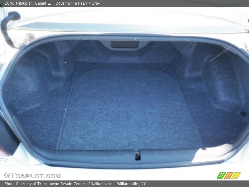 Dover White Pearl / Gray 2006 Mitsubishi Galant ES