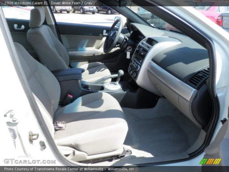 Dover White Pearl / Gray 2006 Mitsubishi Galant ES