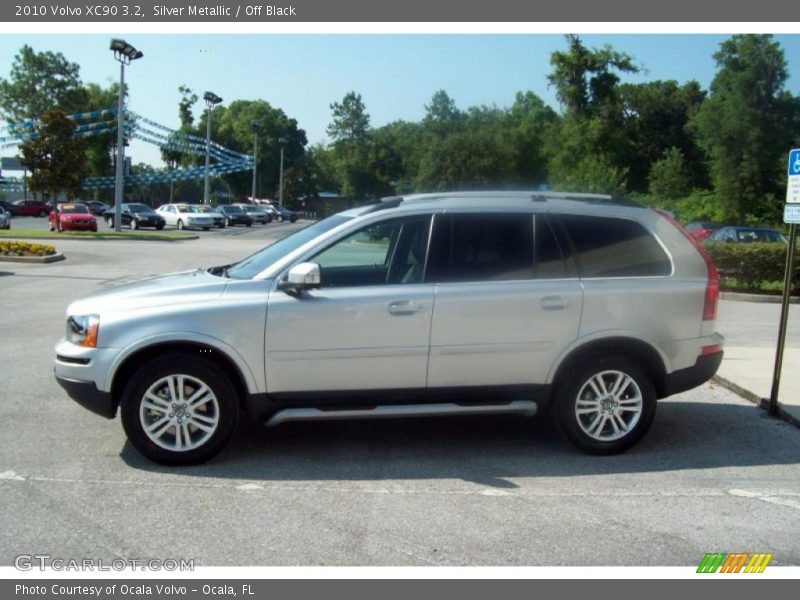 Silver Metallic / Off Black 2010 Volvo XC90 3.2