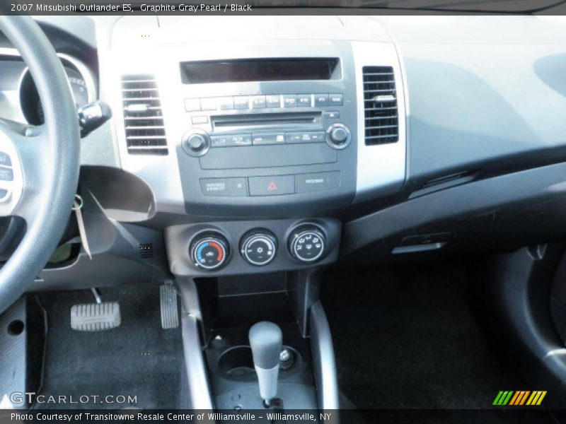 Graphite Gray Pearl / Black 2007 Mitsubishi Outlander ES
