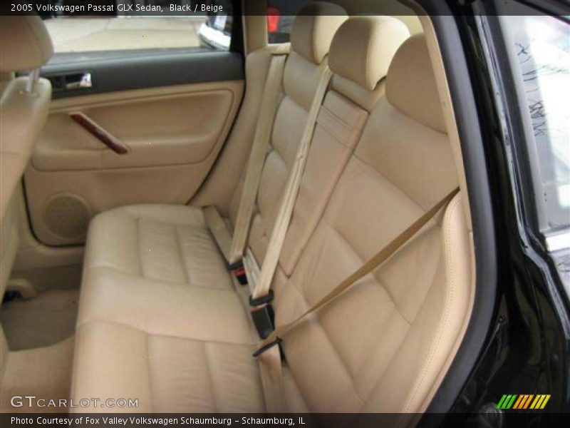 Black / Beige 2005 Volkswagen Passat GLX Sedan