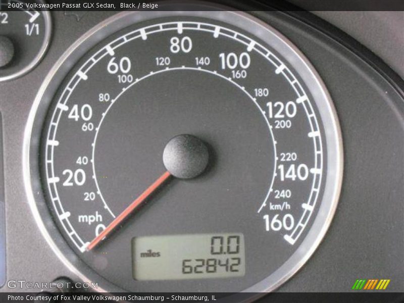 Black / Beige 2005 Volkswagen Passat GLX Sedan