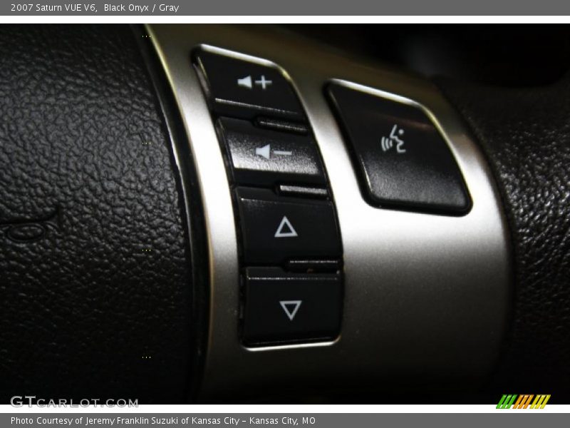 Black Onyx / Gray 2007 Saturn VUE V6