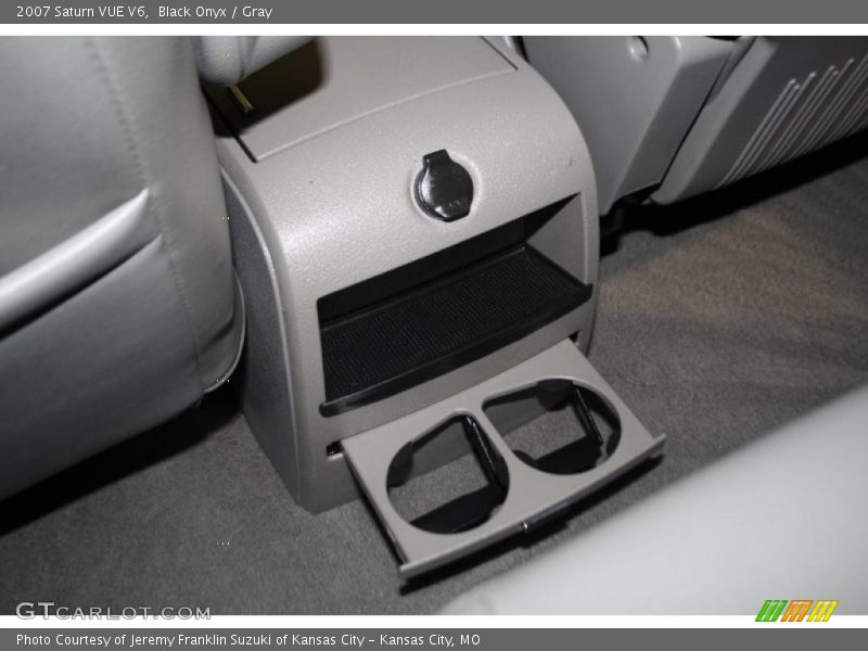 Black Onyx / Gray 2007 Saturn VUE V6