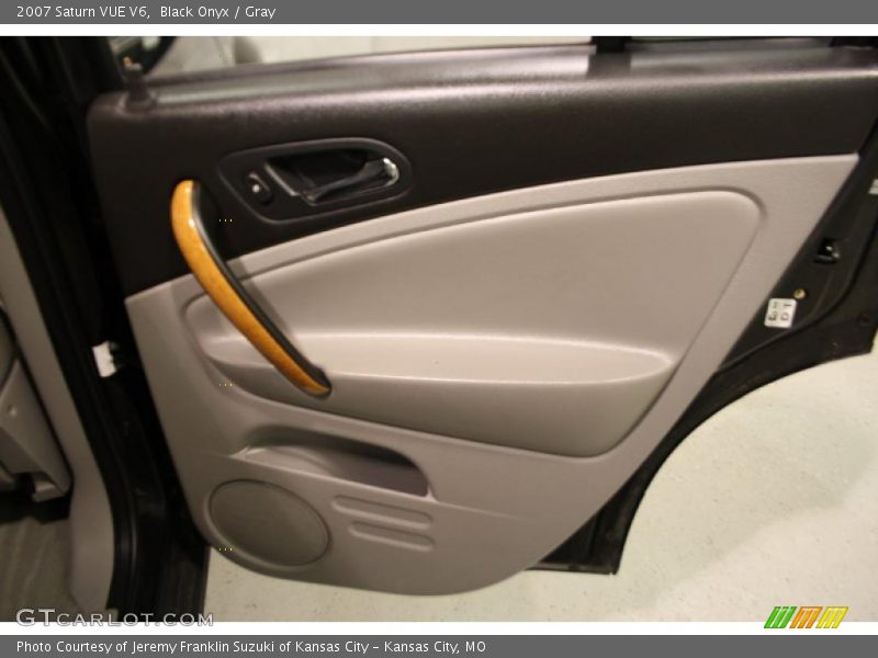 Black Onyx / Gray 2007 Saturn VUE V6