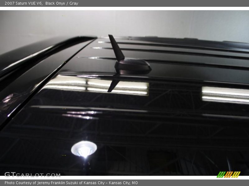 Black Onyx / Gray 2007 Saturn VUE V6