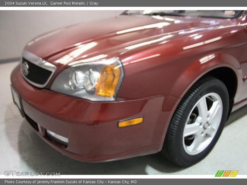 Garnet Red Metallic / Gray 2004 Suzuki Verona LX