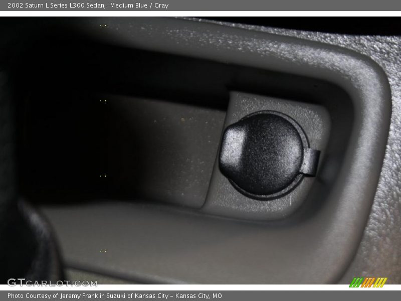 Medium Blue / Gray 2002 Saturn L Series L300 Sedan