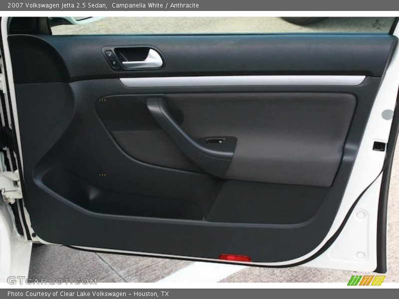 Campanella White / Anthracite 2007 Volkswagen Jetta 2.5 Sedan