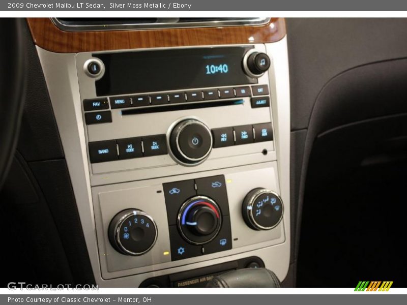 Silver Moss Metallic / Ebony 2009 Chevrolet Malibu LT Sedan