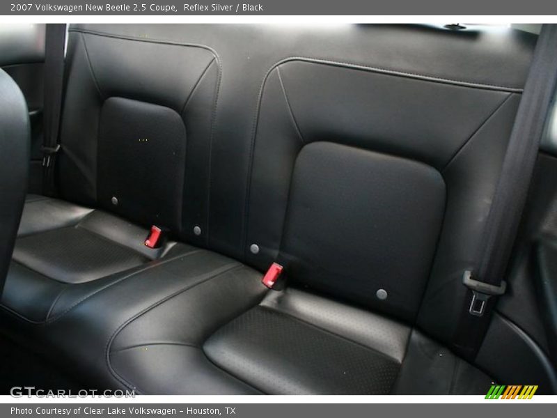 Reflex Silver / Black 2007 Volkswagen New Beetle 2.5 Coupe