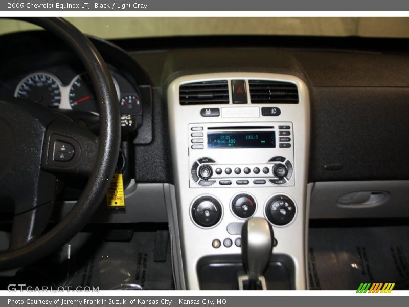Black / Light Gray 2006 Chevrolet Equinox LT