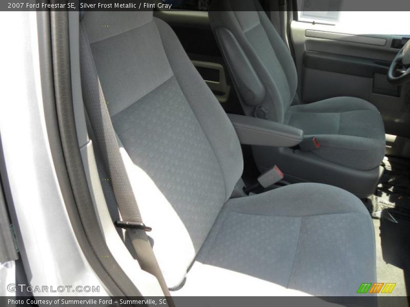 Silver Frost Metallic / Flint Gray 2007 Ford Freestar SE