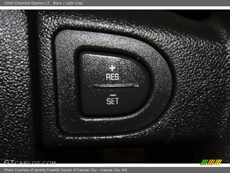 Black / Light Gray 2006 Chevrolet Equinox LT
