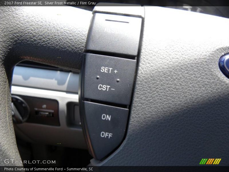 Silver Frost Metallic / Flint Gray 2007 Ford Freestar SE