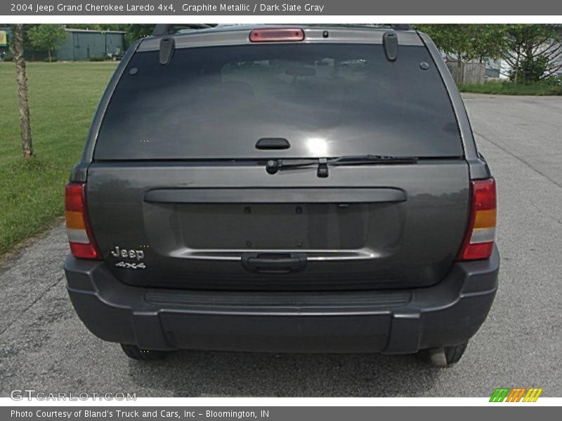 Graphite Metallic / Dark Slate Gray 2004 Jeep Grand Cherokee Laredo 4x4