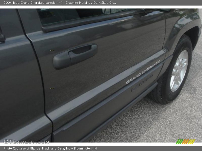 Graphite Metallic / Dark Slate Gray 2004 Jeep Grand Cherokee Laredo 4x4