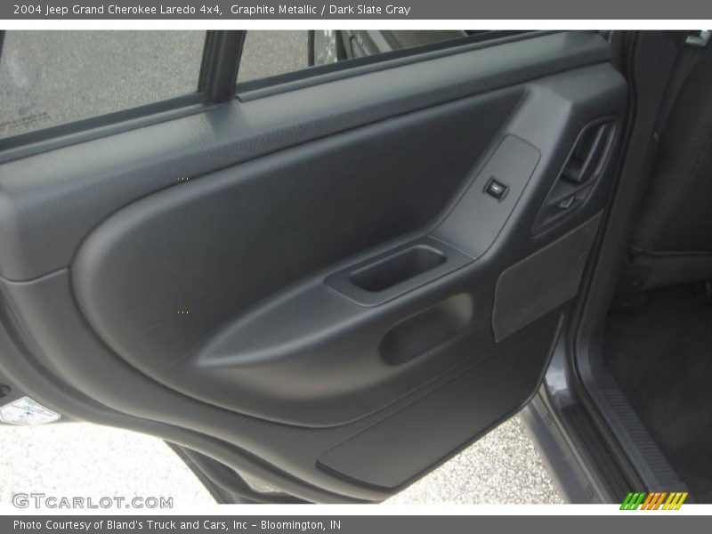 Graphite Metallic / Dark Slate Gray 2004 Jeep Grand Cherokee Laredo 4x4