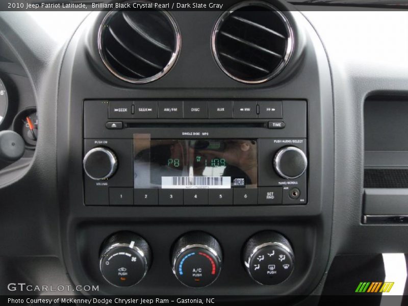 Brilliant Black Crystal Pearl / Dark Slate Gray 2010 Jeep Patriot Latitude