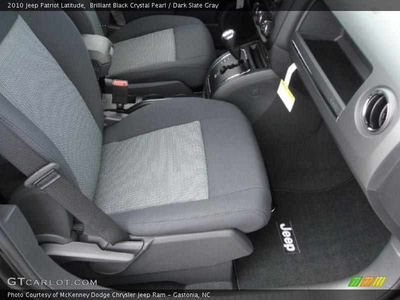 Brilliant Black Crystal Pearl / Dark Slate Gray 2010 Jeep Patriot Latitude