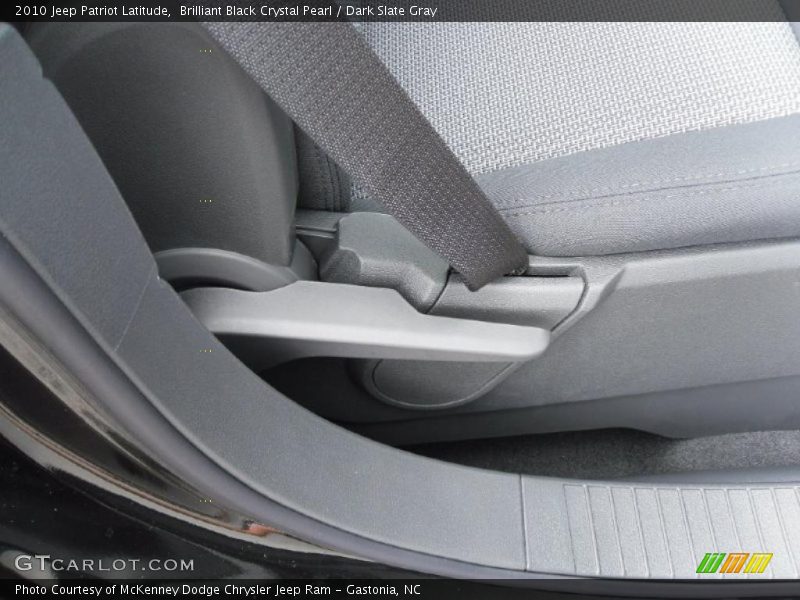 Brilliant Black Crystal Pearl / Dark Slate Gray 2010 Jeep Patriot Latitude