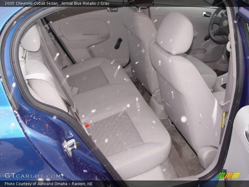Arrival Blue Metallic / Gray 2005 Chevrolet Cobalt Sedan