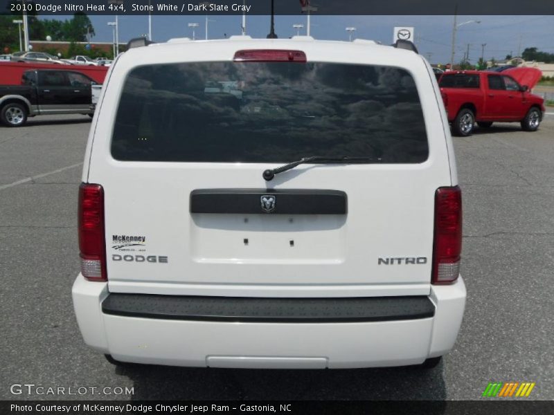 Stone White / Dark Slate Gray 2010 Dodge Nitro Heat 4x4