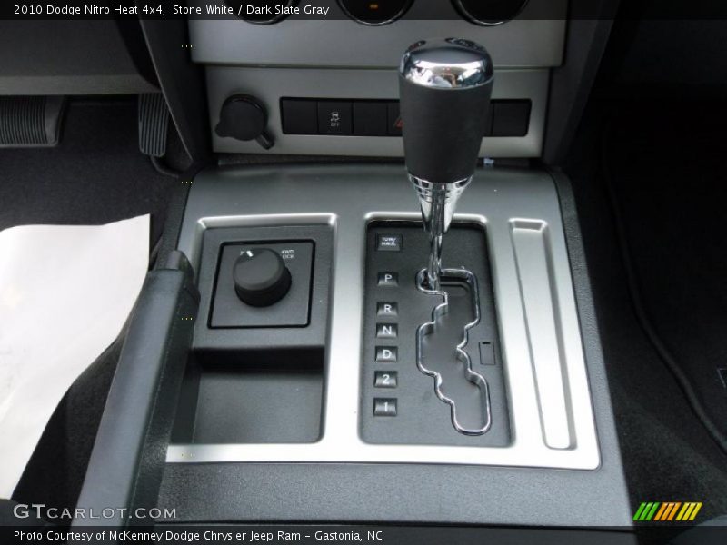 Stone White / Dark Slate Gray 2010 Dodge Nitro Heat 4x4