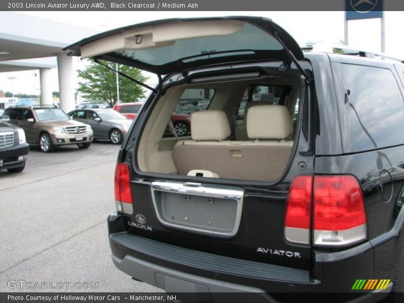 Black Clearcoat / Medium Ash 2003 Lincoln Aviator Luxury AWD