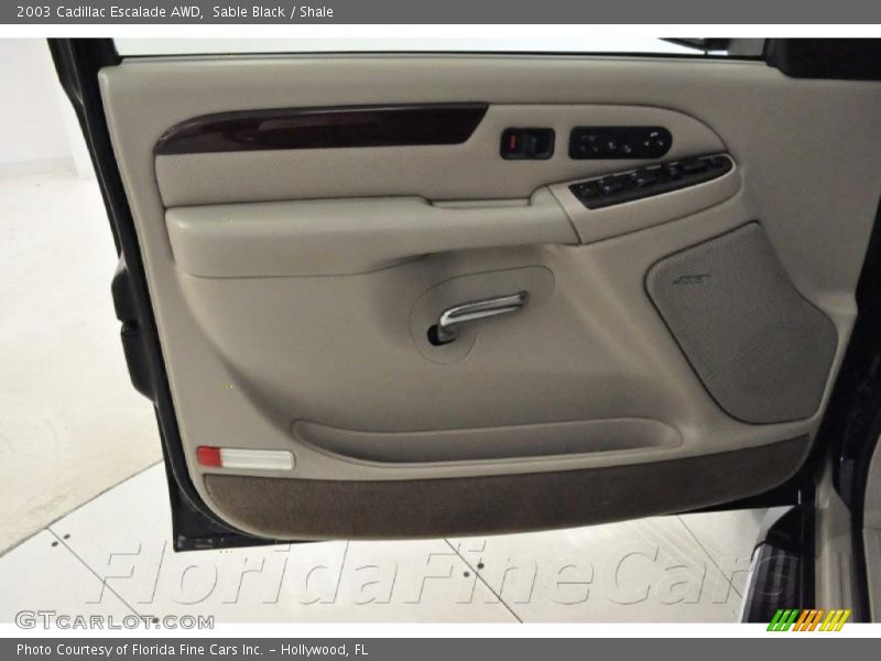 Sable Black / Shale 2003 Cadillac Escalade AWD