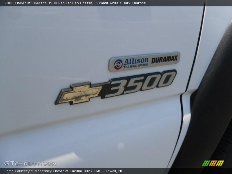 Summit White / Dark Charcoal 2006 Chevrolet Silverado 3500 Regular Cab Chassis