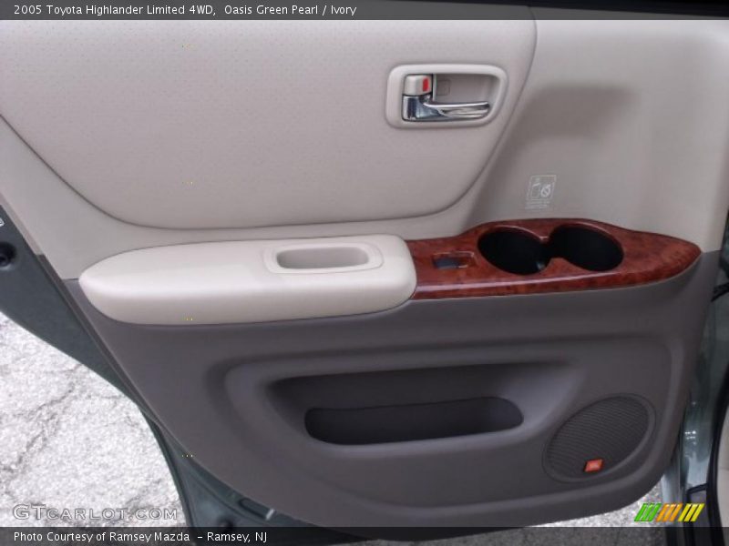 Oasis Green Pearl / Ivory 2005 Toyota Highlander Limited 4WD