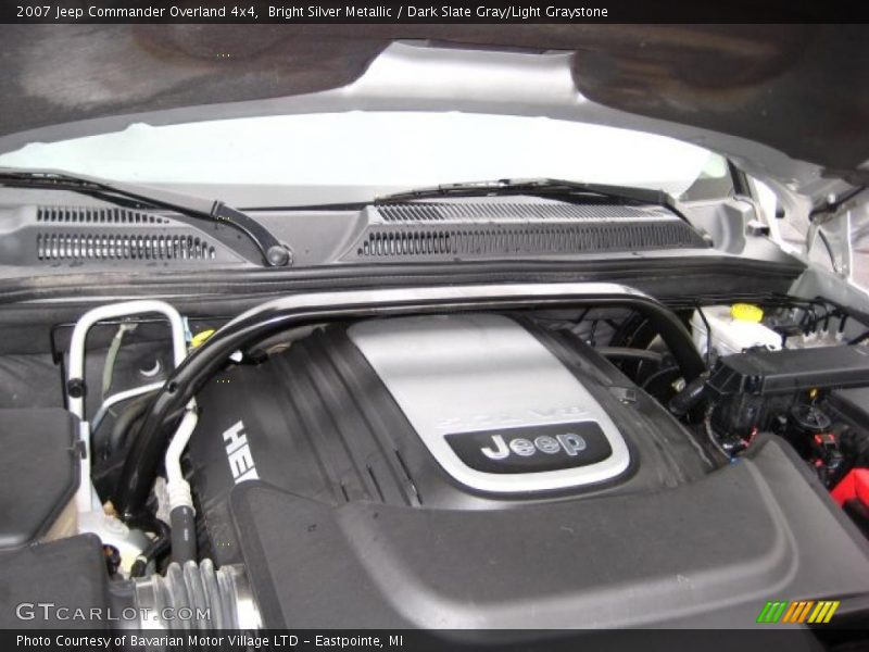 Bright Silver Metallic / Dark Slate Gray/Light Graystone 2007 Jeep Commander Overland 4x4