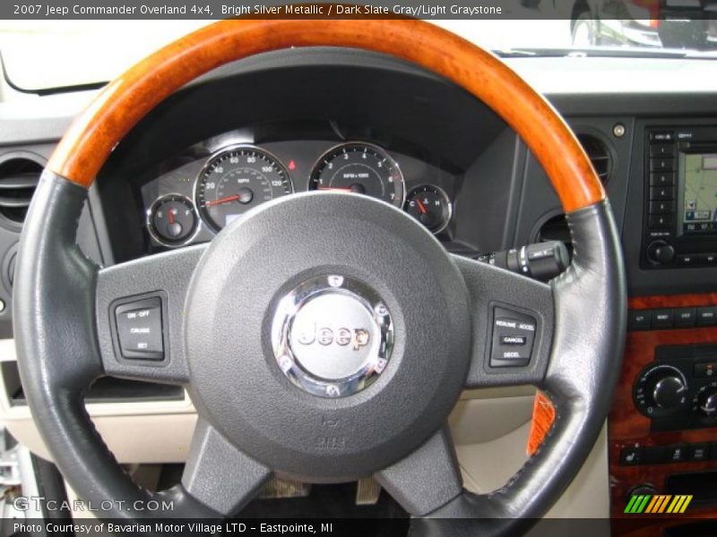 Bright Silver Metallic / Dark Slate Gray/Light Graystone 2007 Jeep Commander Overland 4x4