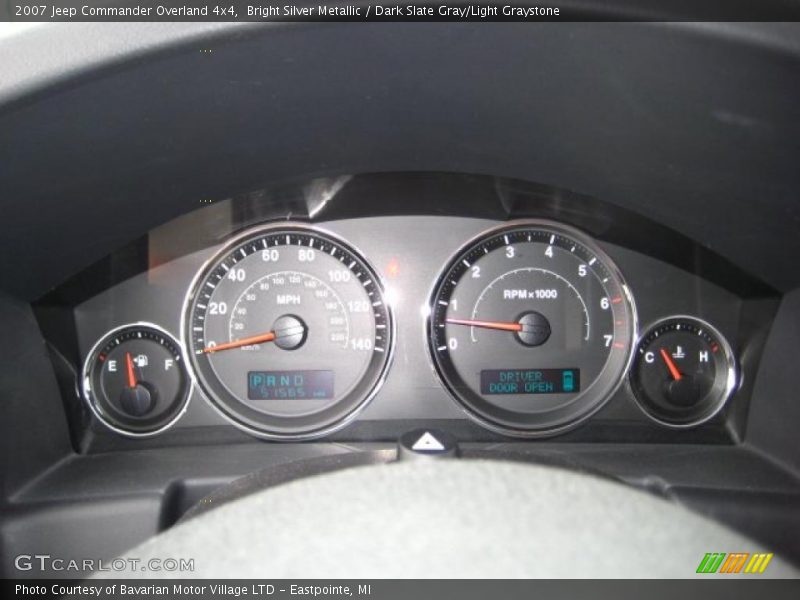Bright Silver Metallic / Dark Slate Gray/Light Graystone 2007 Jeep Commander Overland 4x4