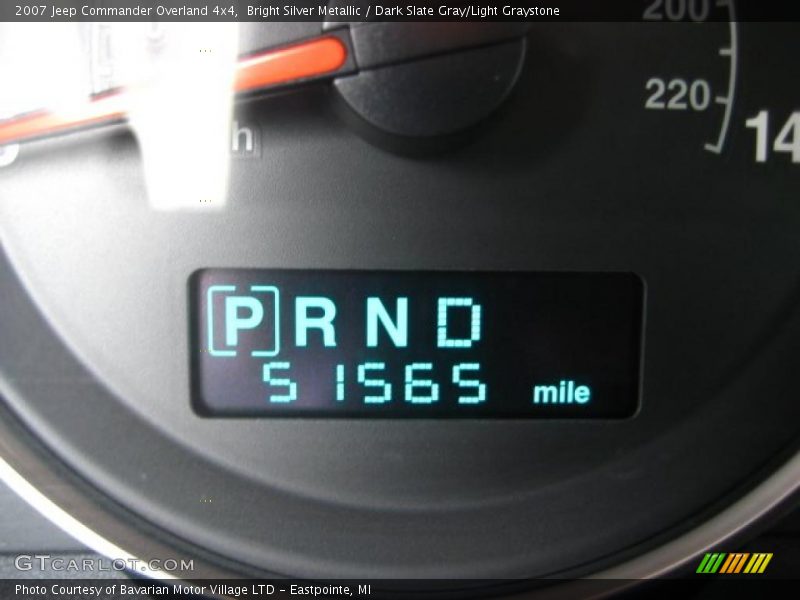 Bright Silver Metallic / Dark Slate Gray/Light Graystone 2007 Jeep Commander Overland 4x4