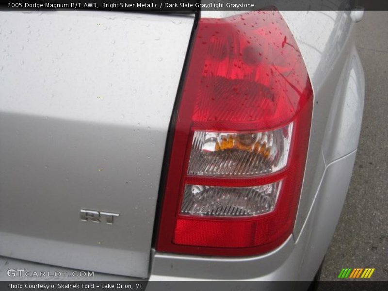 Bright Silver Metallic / Dark Slate Gray/Light Graystone 2005 Dodge Magnum R/T AWD