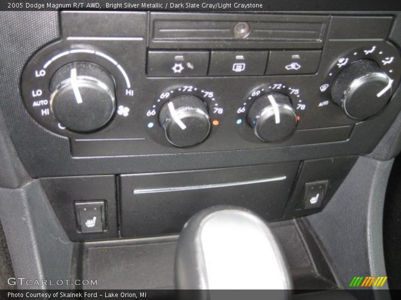 Bright Silver Metallic / Dark Slate Gray/Light Graystone 2005 Dodge Magnum R/T AWD