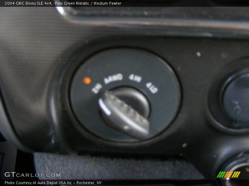 Polo Green Metallic / Medium Pewter 2004 GMC Envoy SLE 4x4