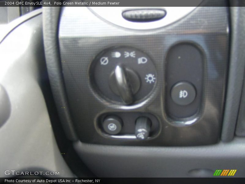 Polo Green Metallic / Medium Pewter 2004 GMC Envoy SLE 4x4