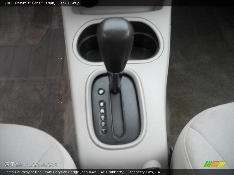 Black / Gray 2005 Chevrolet Cobalt Sedan
